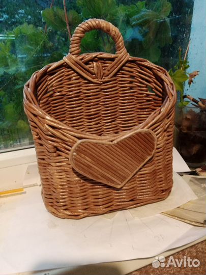 Плетение из бумажной лозы