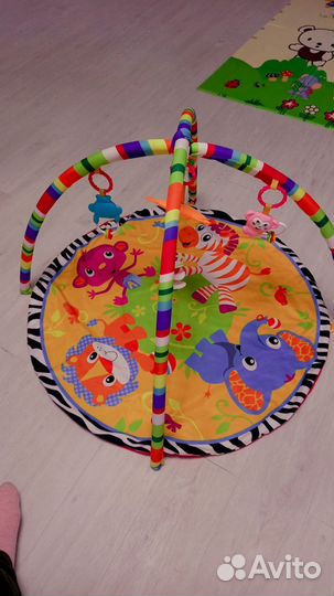Развивающий коврик