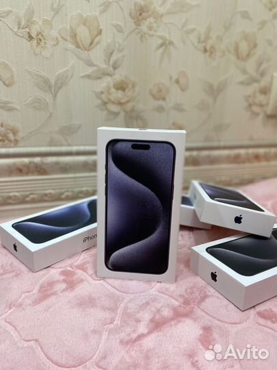 Телефон iPhone 15 Pro