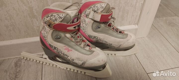Коньки фигурные детские 35 размер