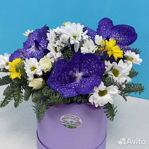 Композиция с орхидеями