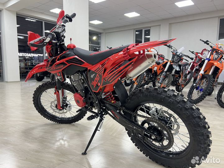 Мотоцикл эндуро Fxmoto YX300 21/18 175FMM Красный