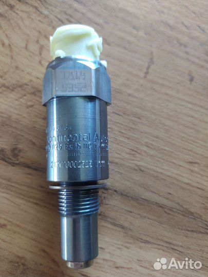 Продам датчик скорости