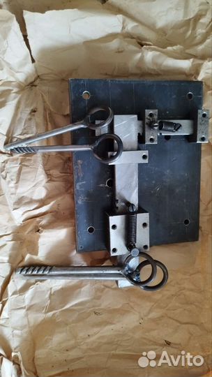 Замок гаражный внутренний