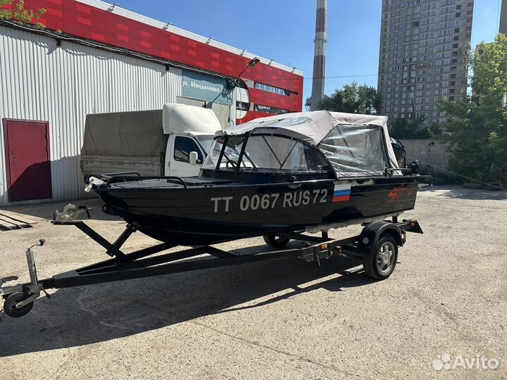 Лодка с мотором Wyatboat 460 pro