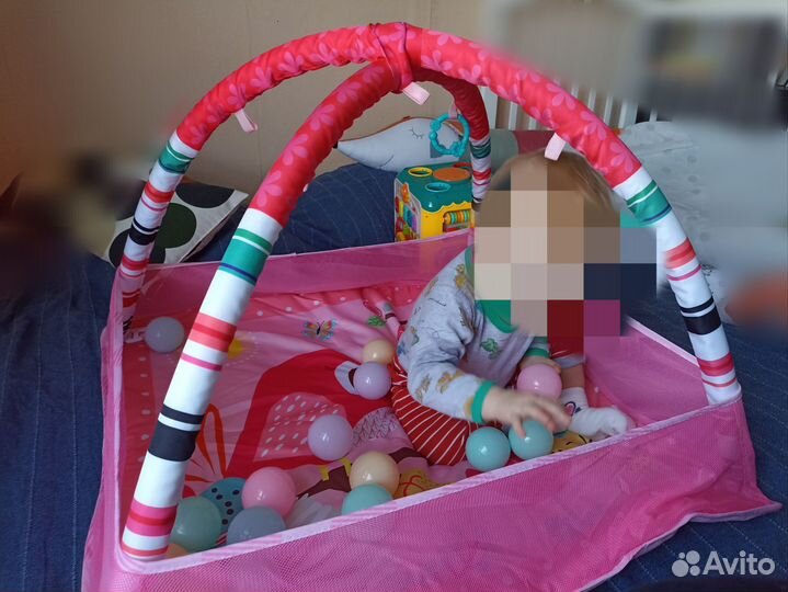 Развивающий коврик для малышей