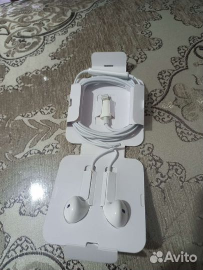 Наушники apple earpods lightning