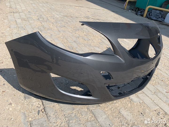 Бампер передний Опель Астра J