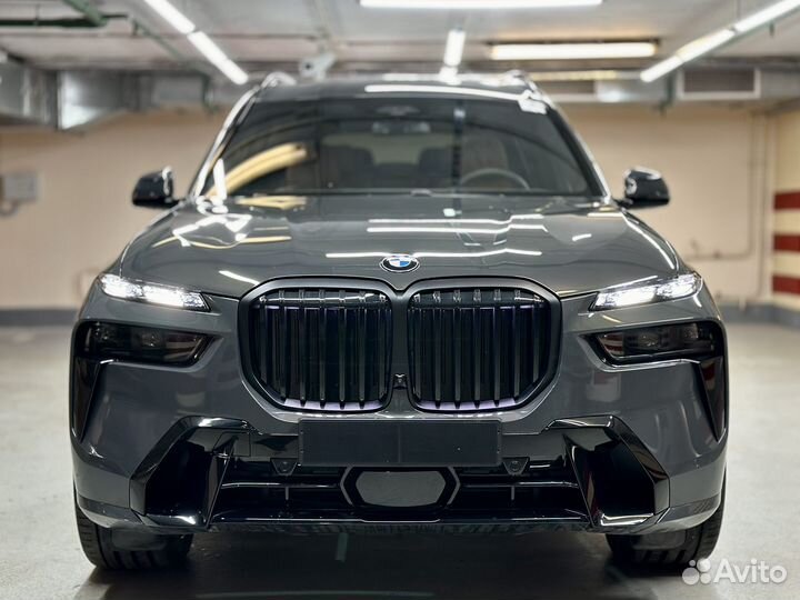 BMW X7 3.0 AT, 2024, 36 км