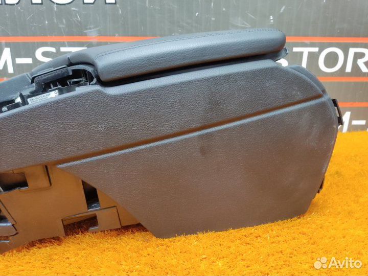 Подлокотник Bmw 5-Series F10 N20B20B 2013