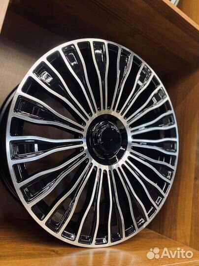 Диски для Mercedes S Klass R20 5x112