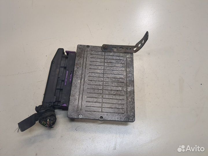 Блок управления двигателем киа Sorento, 2003