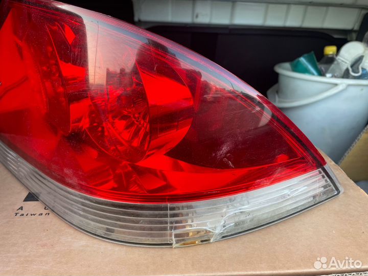 Фара задняя правая mitsubishi lancer 9