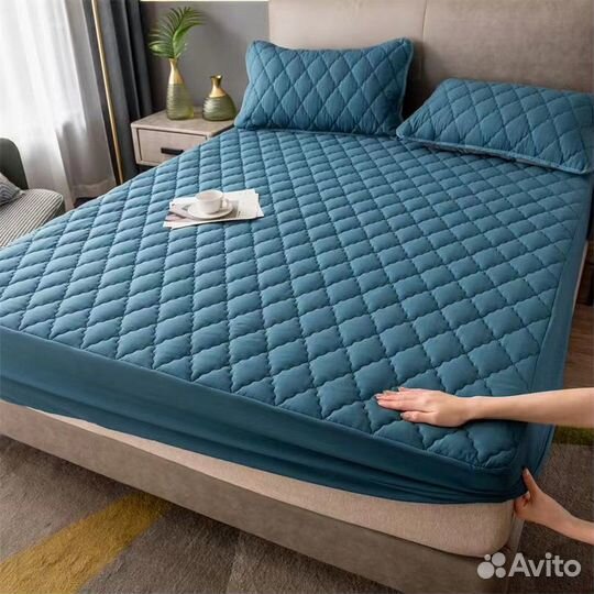 Наматрасник непромокаемый на резинке