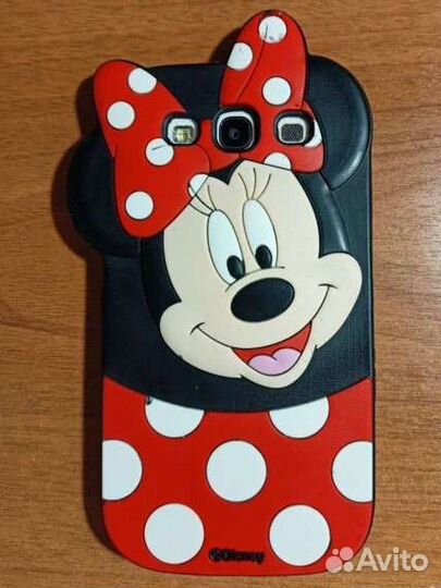 Чехлы на Samsung S3. Миньон и Минни маус