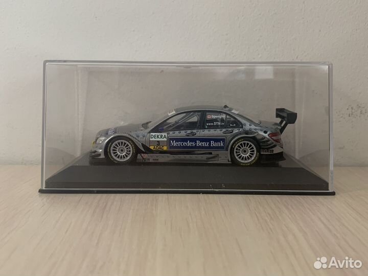 Модель 1/43 Mercedes-Benz C-Klasse DTM Minichamps