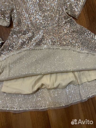 Нарядное платье для девочки 98