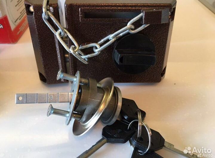 Замки накладные. Новые