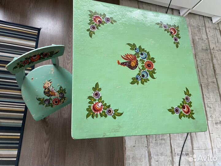 Детский стол и стул