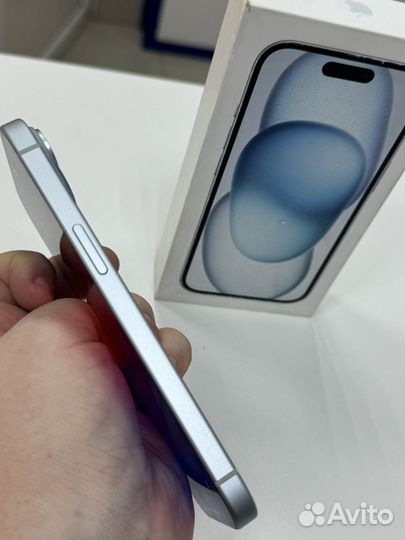 iPhone 15, 256 ГБ