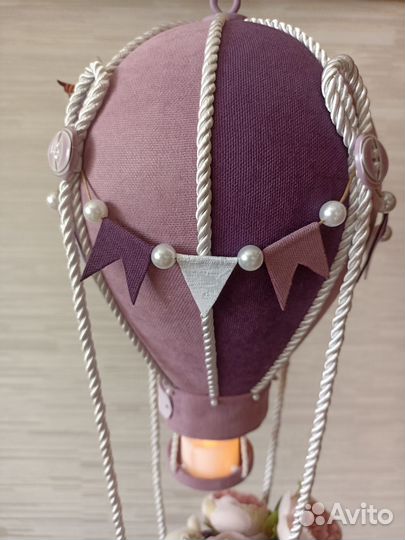 Мишка с цветами на воздушном шаре подарок ночник