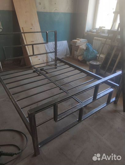 Кровать новая 140х200