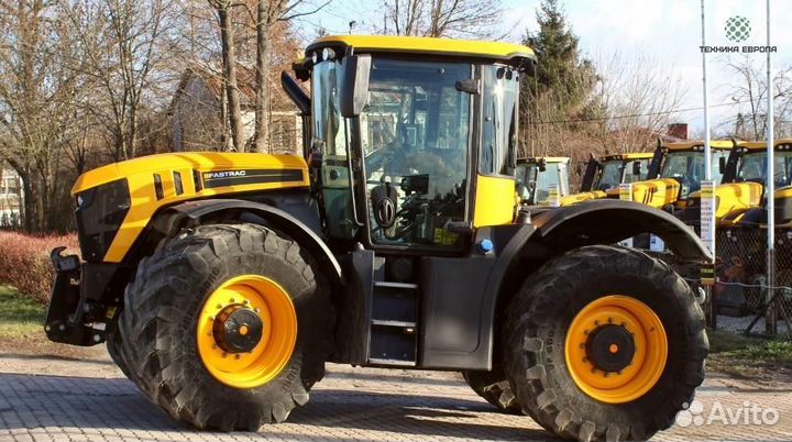 Трактор JCB Fastrac 4220, 2016