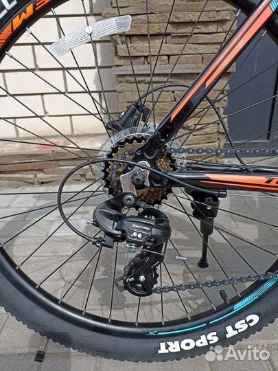 27.5 колеса,19 рама алюминий,гидравлика тормоз