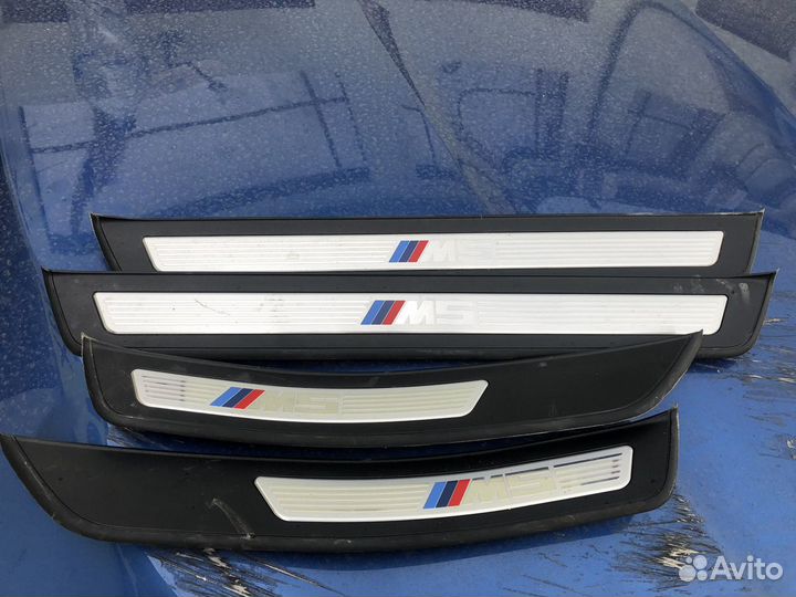 Накладки на пороги BMW M5 F10