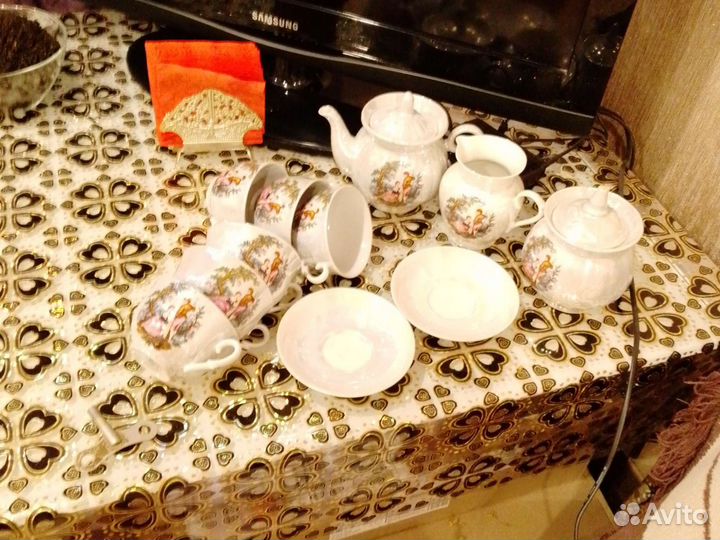 Чайный сервиз мадонна