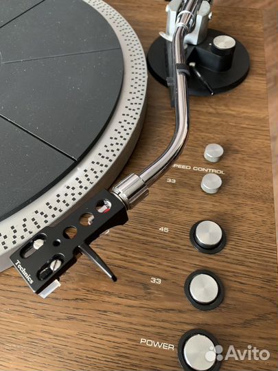 Проигрыватель винила Yamaha