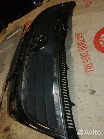 Решетка радиатора Volkswagen Touran 1T BMY 2009