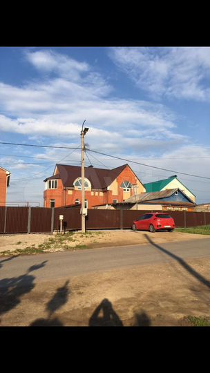 Дом 180 м² на участке 16 сот.