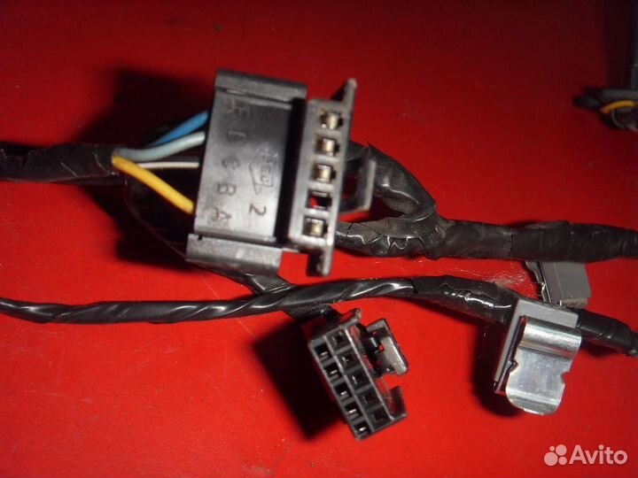 Проводка двери 25746688 Cadillac SRX 2003-2009