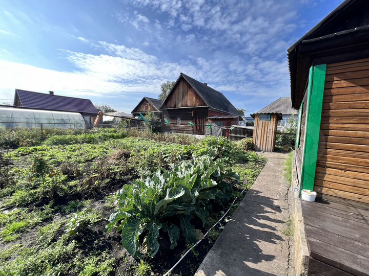 Дом 79,9 м² на участке 7 сот.