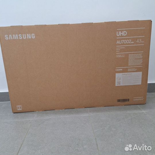 Samsung 43 дюйма, 4к смарт телевизор