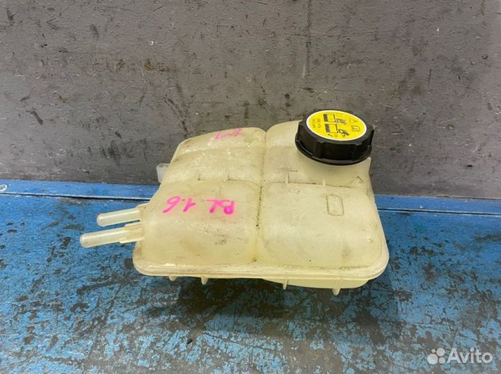 Бачок расширительный Mazda 3 BL