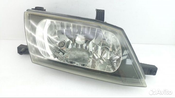 Фара правая Nissan Wingroad WFY11 1999