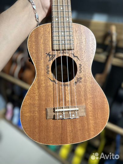 Flight DUC323 EQ MAH Укулеле с подключением
