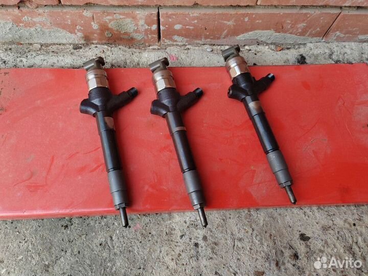 Форсунки дизельные Mitsubishi Pajero Sport 2 4d56