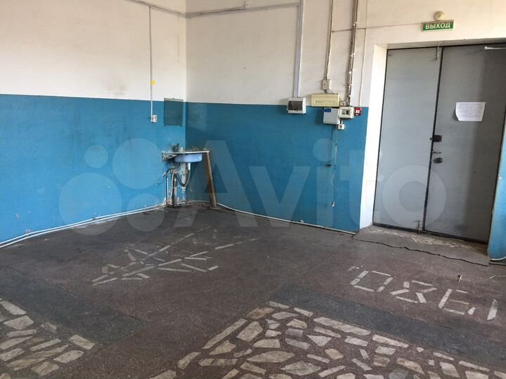 Склад, 196 м²