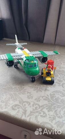 Lego City грузовой самолет 60101