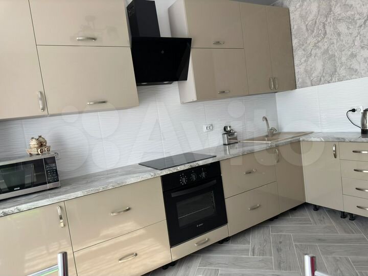 1-к. квартира, 47 м², 11/25 эт.