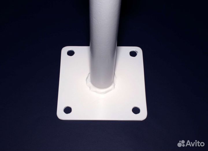 Кронштейн для уличной антенны