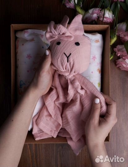 Набор для новорожденного (комфортер,2 пеленки)