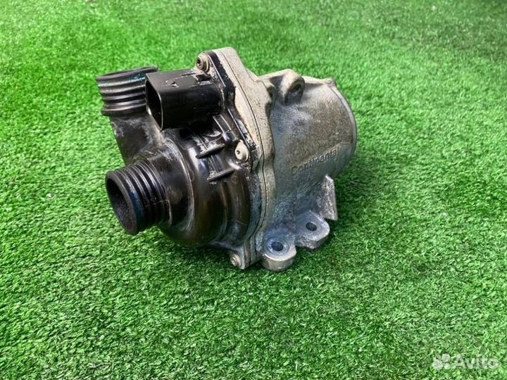 Помпа водяная Bmw 740Lxi F02 N55B30A