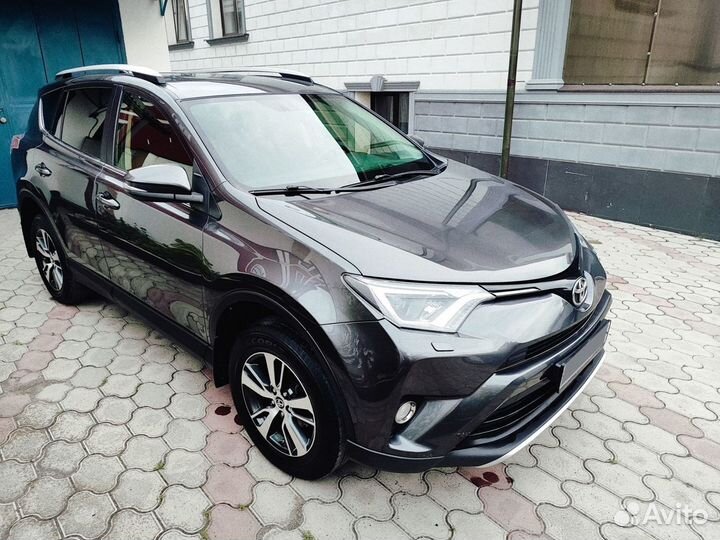 Toyota RAV4 2.0 CVT, 2015, 242 450 км