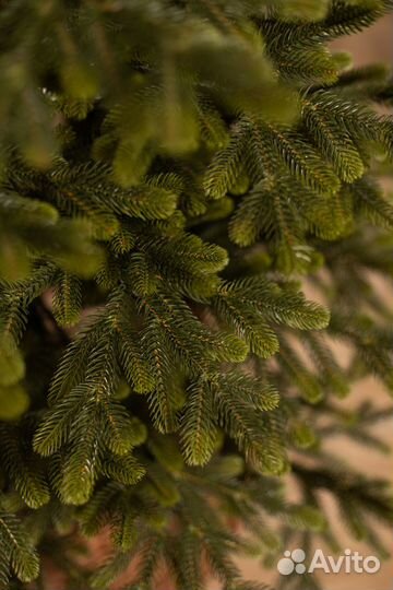 Ель искусственная 