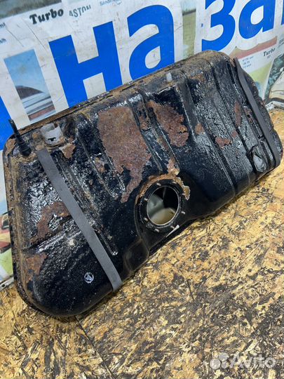 Бак топливный Лада Приора