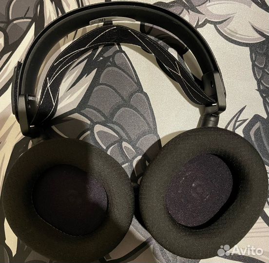 Игровые беспроводные наушники SteelSeries Arctis 9